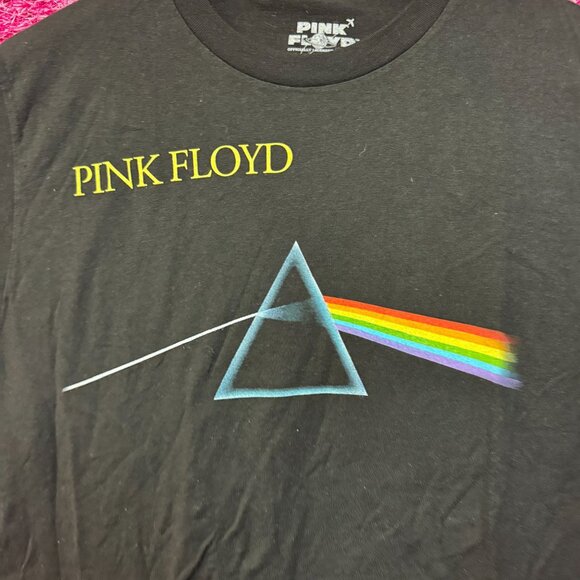 Pink Floyd Dark Side of the Moon Album Cover Art Rock Tee M - Picture 2 of 4